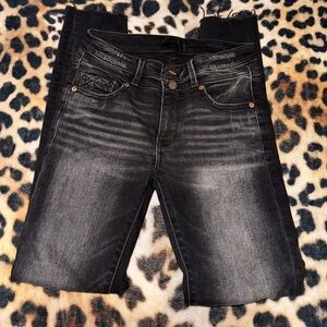 Buckle Women's Dark Gray Straight Leg Jeans